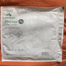 Molnlycke 287500 Mepilex Antimicrobial foam soft Adhesive dressing 8x20”