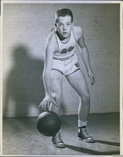 1951 Macalester College Roger Anderson Basketball Historic Vintage Photo 8x10