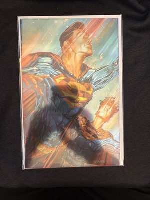 Superman: Son Of Kal-El #17 Exclusive John Giang Virgin Convention Foil