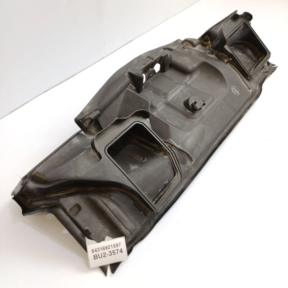 BMW 535i 2004-2010 conducto central 64316921597 Foto 4 de 4