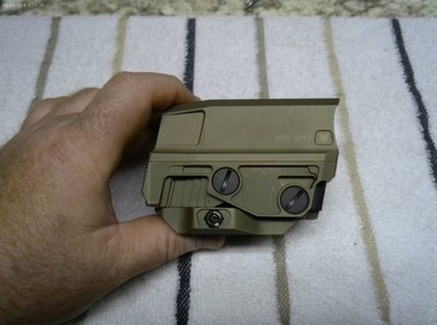 Vortex AMG UH-1 Gen II Holographic Sight Rare FDE Color