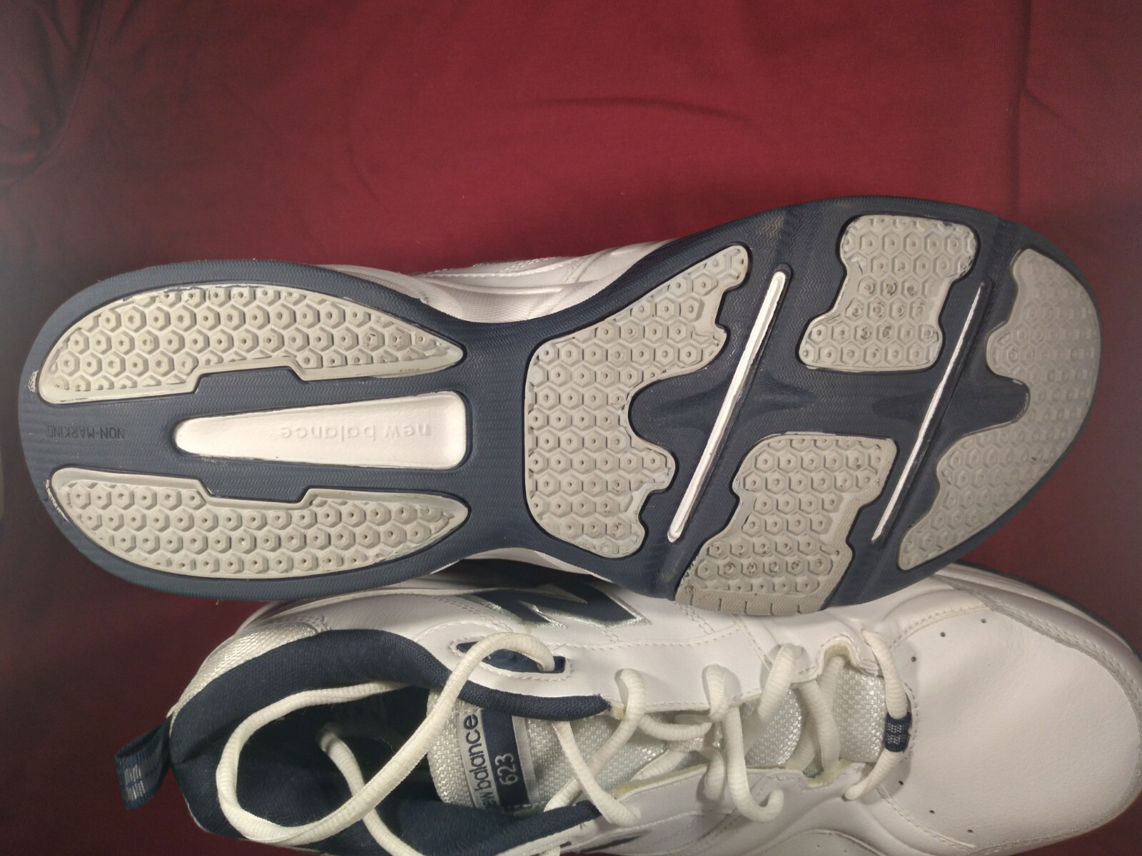 New Balance Men's 623v3 Training/Walking Shoes White with Navy Size 13D