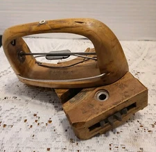 Vintage FLETCHER SOUTHERN Wooden Textile Weaving Shuttle Two Parts Spool Thread