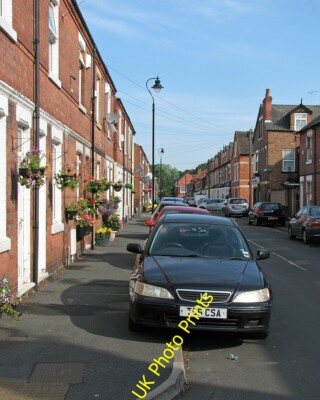 Foto 6x4 Blumenkörbe in Glapton Road West Bridgford Der Großteil von T c2015