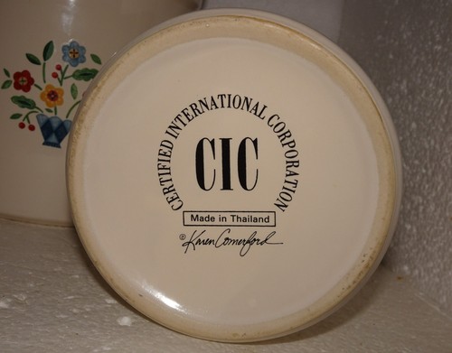 Certified International Country Floral Canister Set of 3 Karen Comerford - Picture 11 of 13