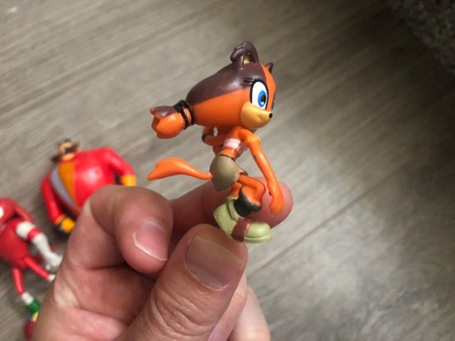 SONIC Boom Action Figure lot of 5 Tomy Robotnik Badger Amy Knuckles Tails - Picture 6 of 9