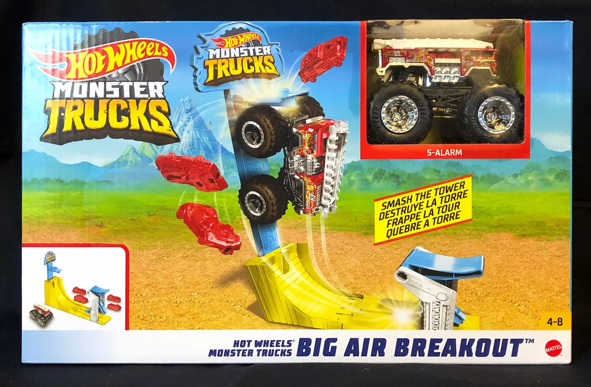 Hot Wheels Monster Trucks Big Air Breakout Playset