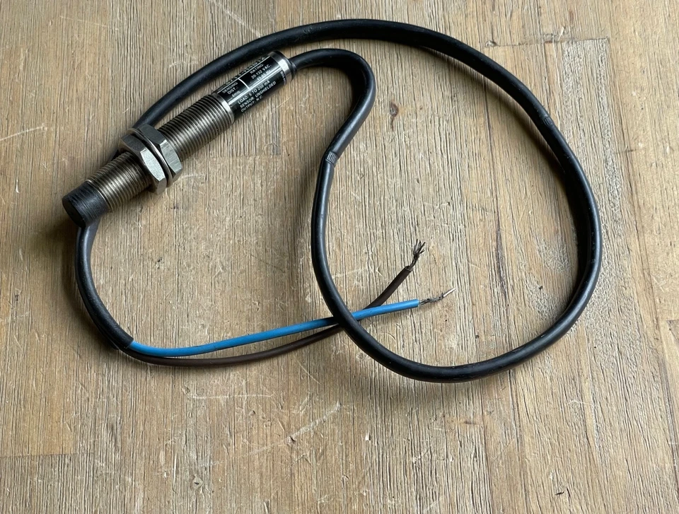 ALLEN BRADLEY 871T-H4B12 INDUCTIVE PROXIMITY SENSOR - Image 2 of 4