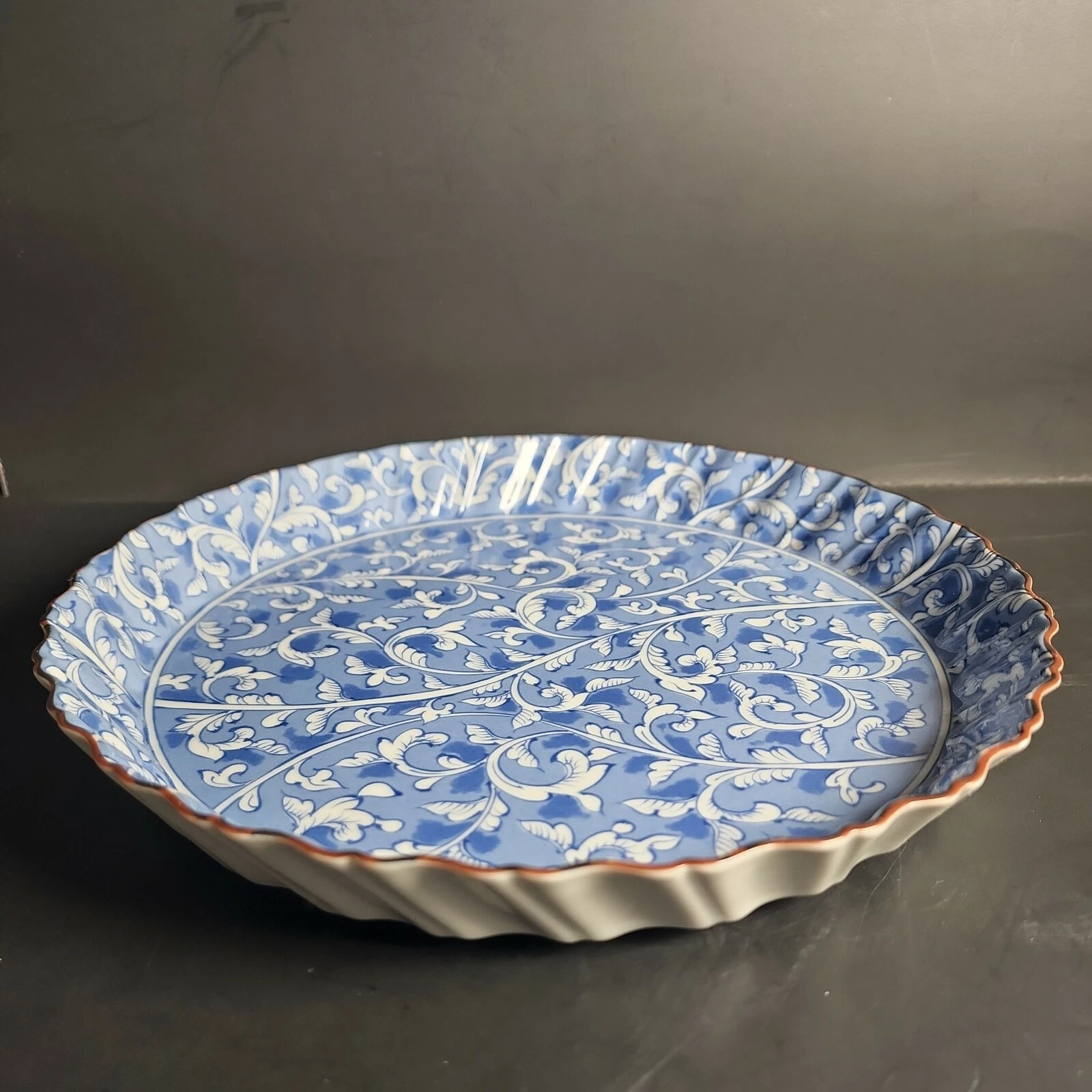 Japan Asian Blue White Porcelain 9.5" Pie Tart Quiche Dish Signed Scroll Leaves