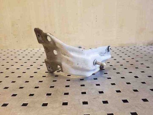 VW EOS 1F7, 1F8 Kotflügelhalter vorne links 1Q0821135 1.4 Benzin 118kw 26193944