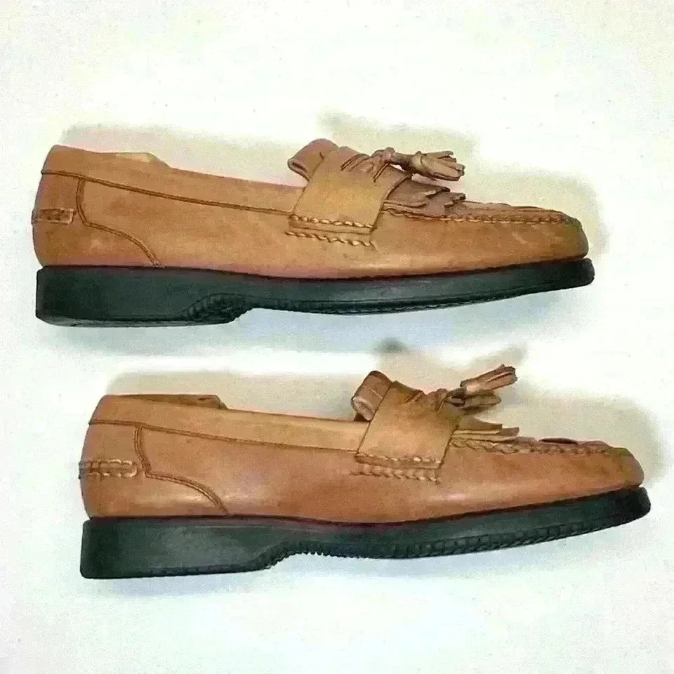 Vintage BASS Men's Brighton Leather Tassel Loafer Rubber Sole Tan Size 12 - Image 2 of 4