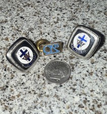 25 year member Christian Knights Insurance services pin silver and gold tone