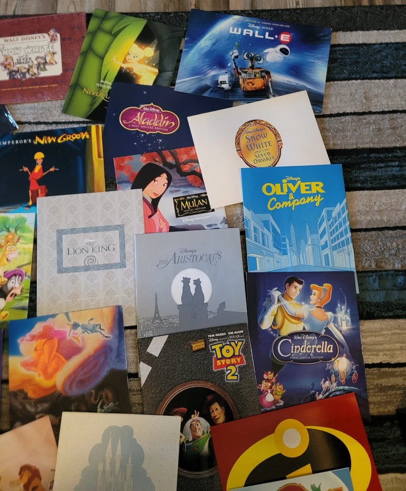 26 Amazing Disney Lithograph Lion King Toy Story 2, Holographic Cinderella - Image 2 of 4