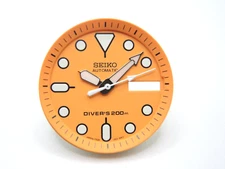 NEW ORANGE DIAL,HANDS & MINUTE TRACK MEDIUM DIVERS SKX013-015 (7S26-0030) WATCH