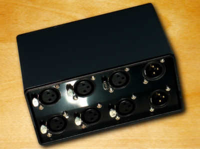  3-ways Audio Signal XLR Balanced Input Switcher Converter Splitter Preamp