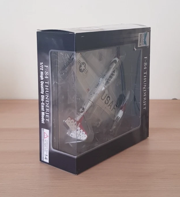 SkyMax 1/72 SM6010 Republic F-84G Thunderjet, USAF Thunderbirds, 1953 - Immagine 3 di 4