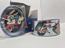 Lata navideña vintage Looney Toons sin abrir