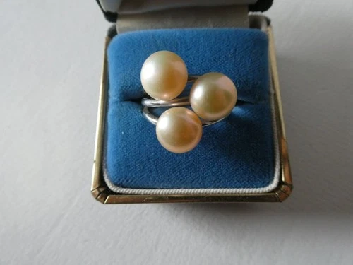 Stylish Vintage 925 Silver & Natural Cream 3 Pearl Ring, Size P.5 or 57