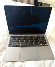 Apple MacBook Air 13.3in i5 1.10GHz 8GB 256GB SSD Space Grey 2020