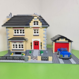 LEGO Creator 3-in-1: Model Town House (4954) Clean, Complete, Sorted W/ Inst.