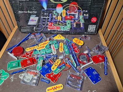 Elenco Snap Circuits Light Kit & Parts Lot Electronic Modules Wires Switches