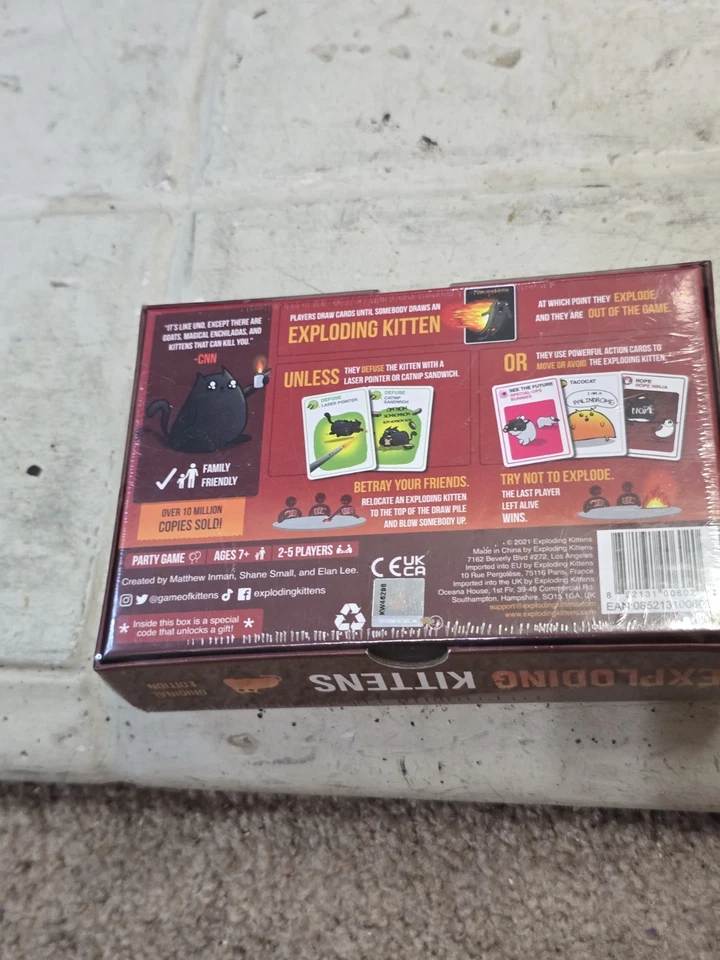 Juego de Cartas Exploding Kittens, Edición Original, 2020, Precintado Foto 2 de 4