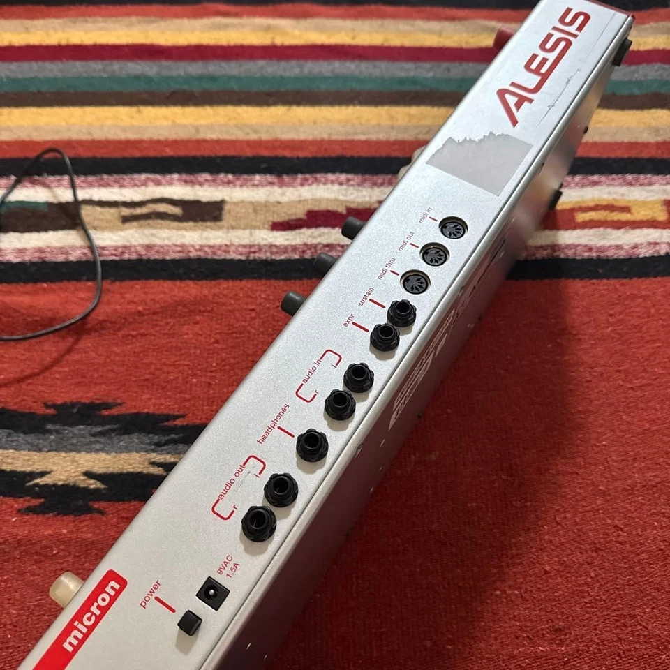 Alesis Micron 37-Key Modeling Keyboard Synthesizer MIDI USB Audio Analog Used - Image 2 of 4