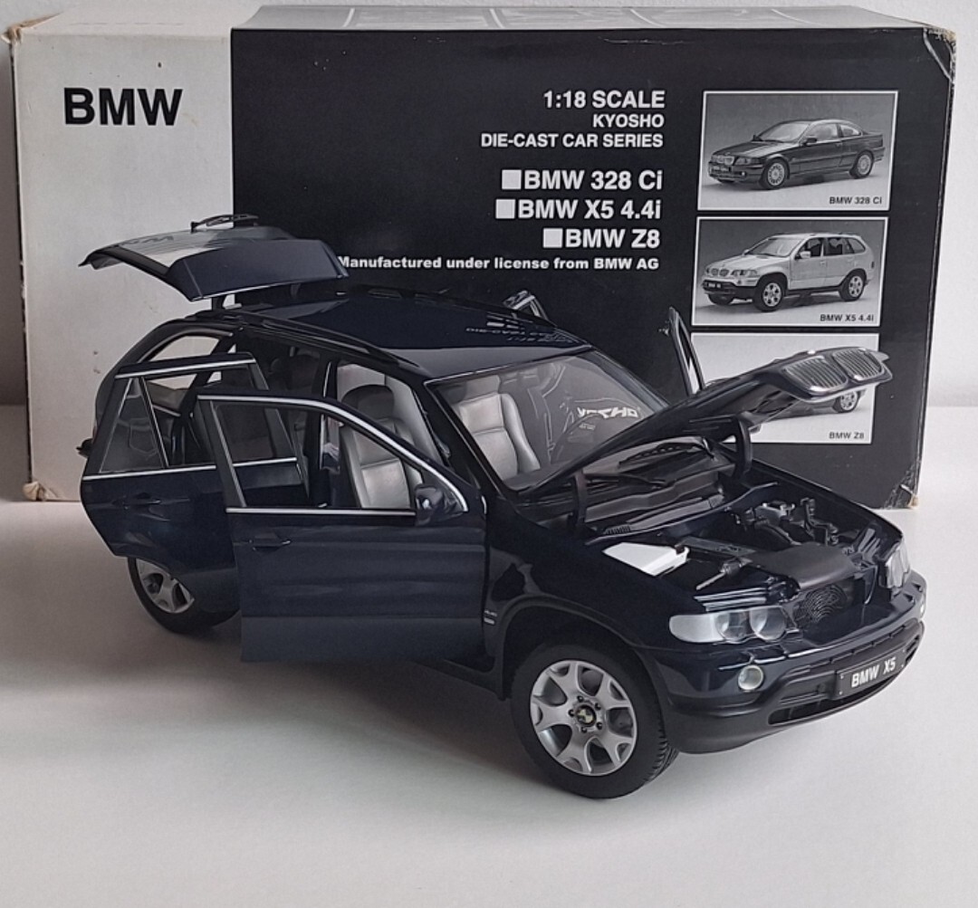 BMW X5 4.4i (E53 ) 1999 Dark Blue 1:18 Kyosho 08521DB Diecast