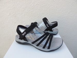 strappy sporty sandals