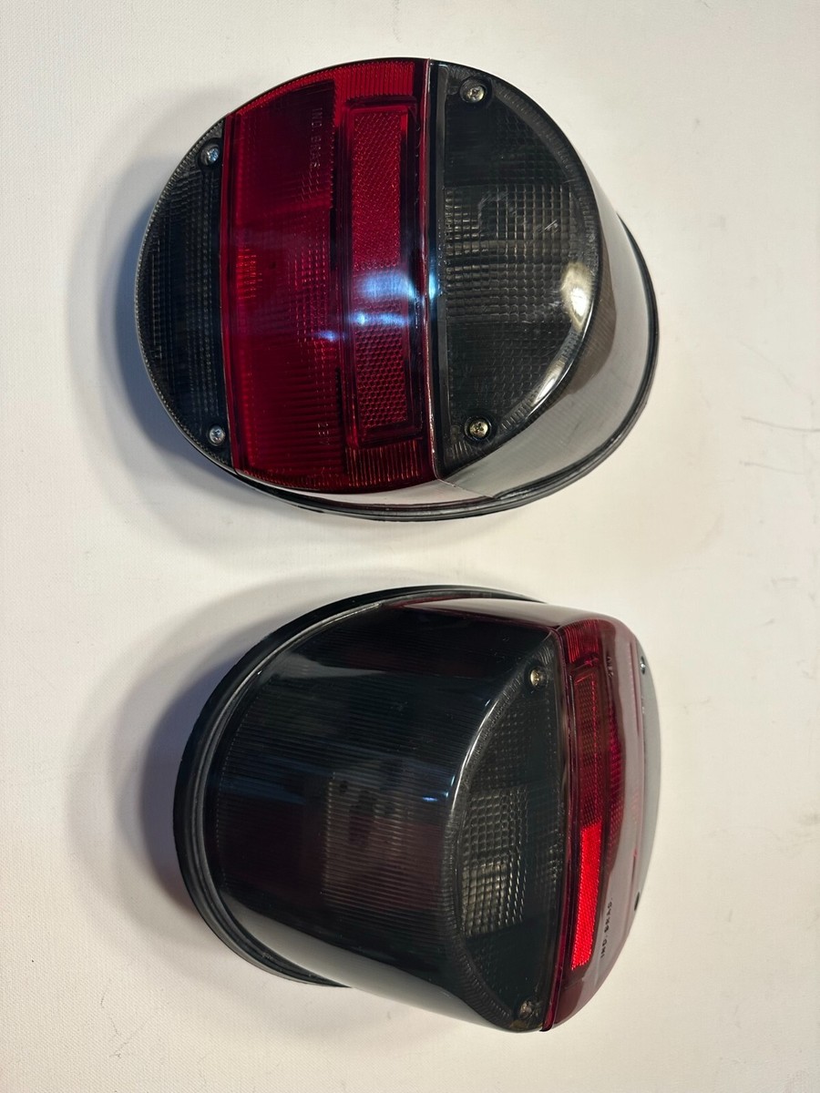 Pair of Volkswagen VW Tail Light Assembly Bug and Super Beetle T1