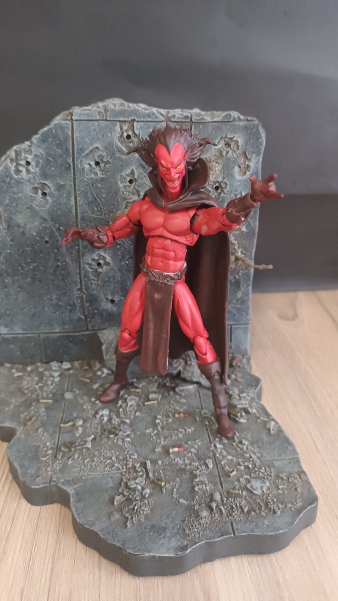Custom Action Figure MEPHISTO From Ghost Rider MARVEL UNIVERSE Scale