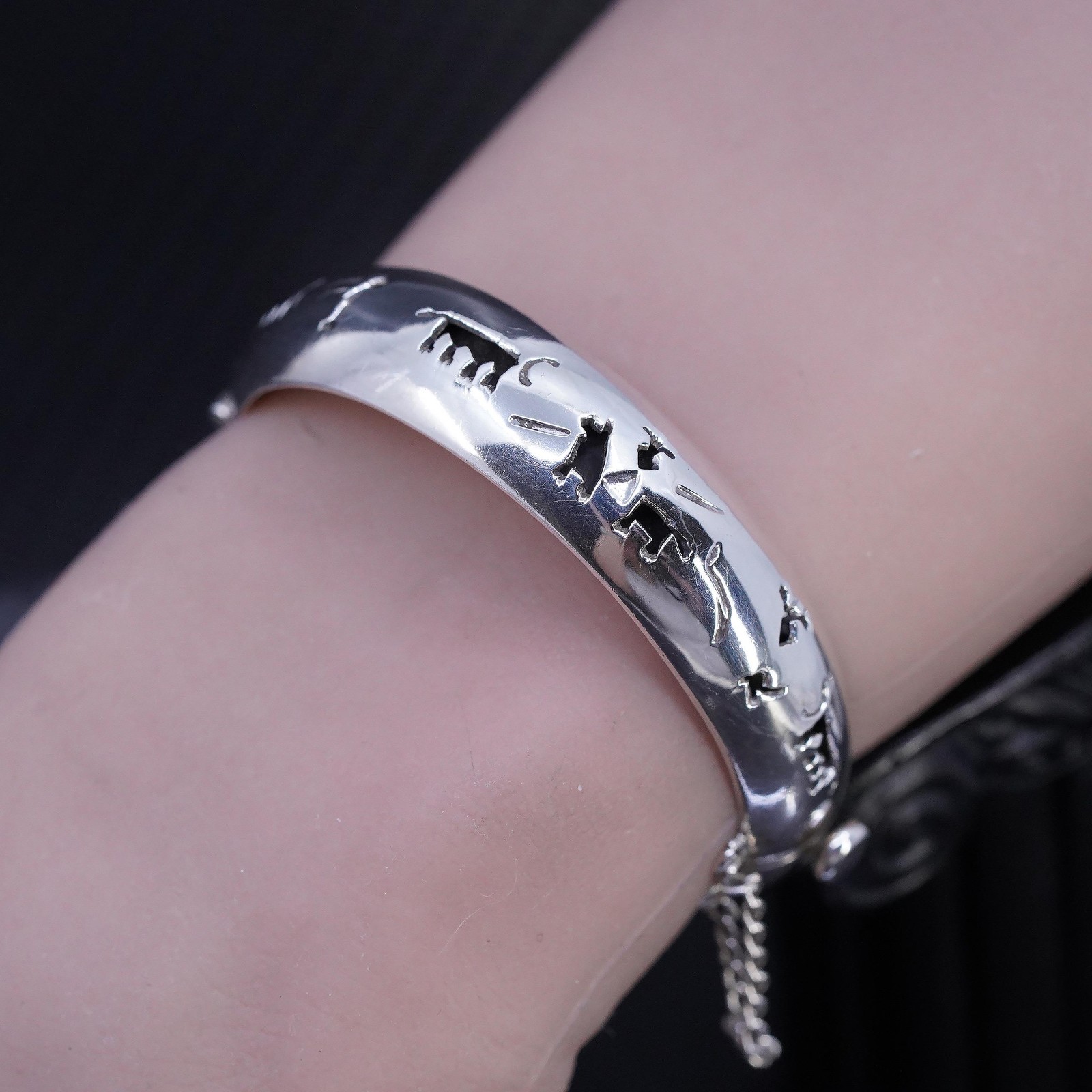 6”, Sterling Silver Southwestern Hinged Bangle Br… - image 2