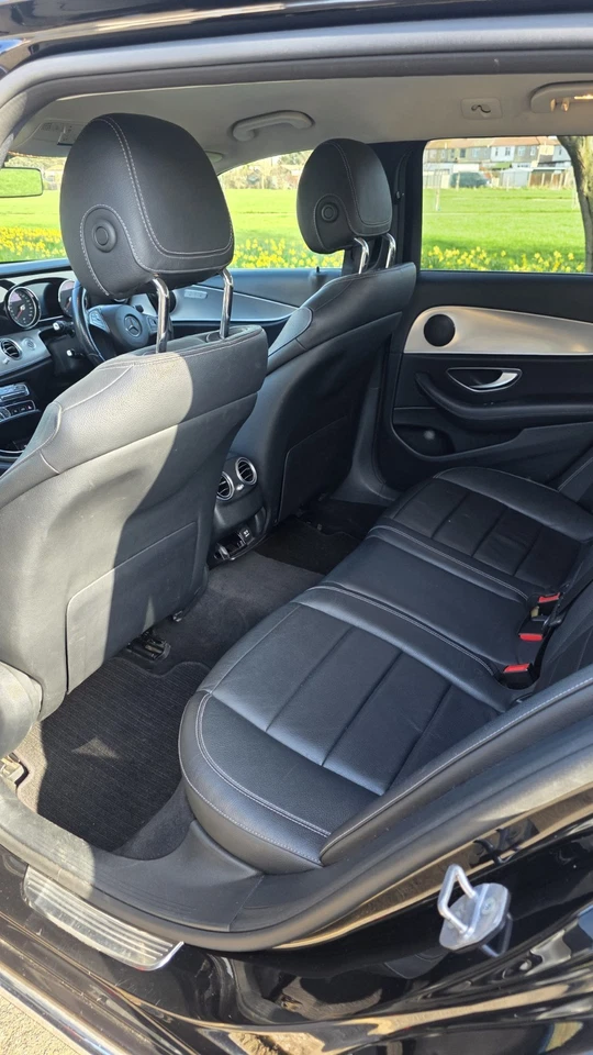 Mercedes Benz E Class 220d - Image 4 of 4