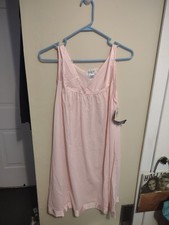 Vintage Nightgown VANITY FAIR WOMAN Pink Romantic SATIN Gown SZ Med NWT