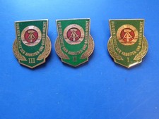 Abzeichen F&uuml;r den Schutz der Arbeiter-und- Bauern-Macht DDR Volkspolizei  St-1-3