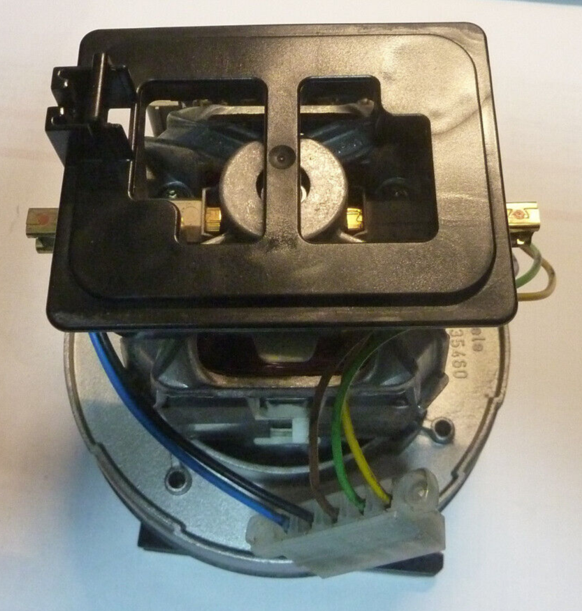 Foto 3 di 7
