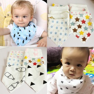 triangle bibs