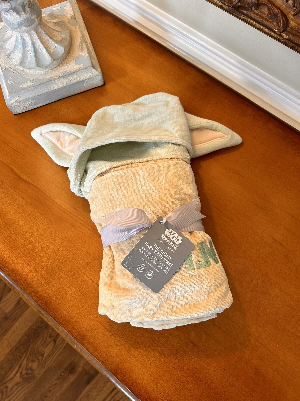 Pottery Barn Kids Star Wars Madalorian Grogu Baby Hooded Towel “Nico” NWOT