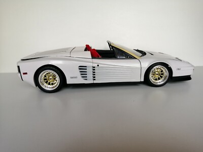 Maquette Voiture Pocher 1/8 - Ferrari F40, Testarossa, Porsche, Dodge Charger R/T - Or