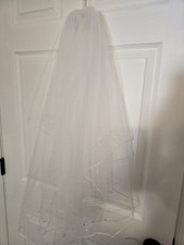 White Bridal Veil 33 Inches David Bridal