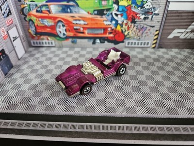 Hot Wheels Vintage Collection Red Line Mutt Mobile Purple Diecast Metal base