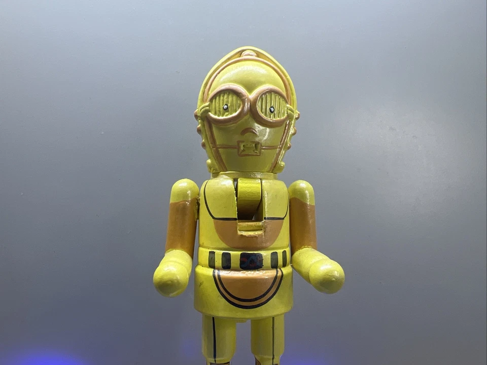 "Figura de estatua de madera C-3PO Cascanueces de 7,5"" de Star Wars de colección rara con luces LED" Foto 4 de 4