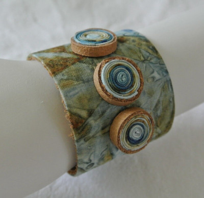 Armreif Armband, Baumwolle und Leder, Handarbeit, rustikal, Festival, Bio