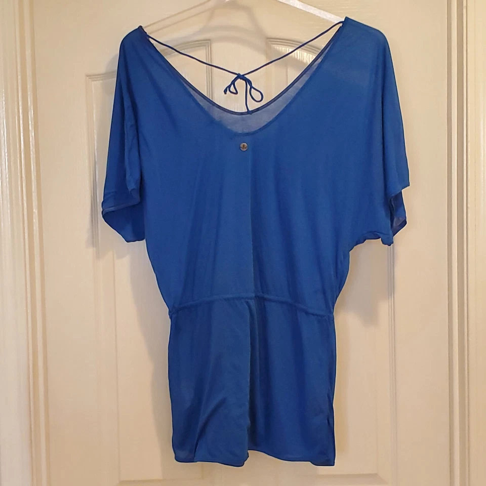 Gravata de poliéster Prana Saida Kaftan feminina tamanho médio azul para natação muito bom estado usado  - Imagem 2 de 4