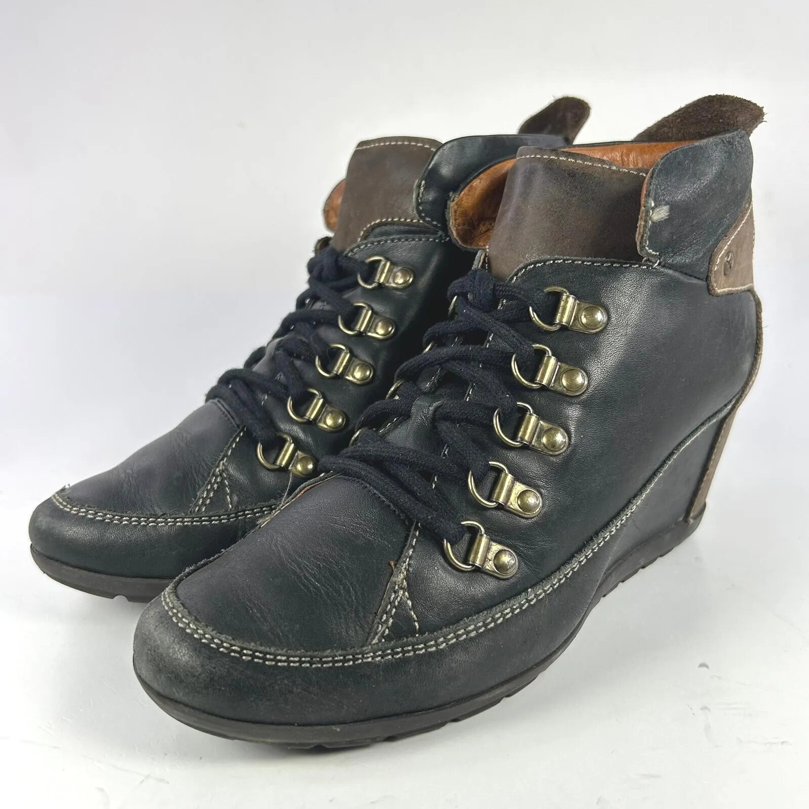 Pikolinos Women's Wedge Heel Booties US 8.5 Black Lace-Up Ankle Boots