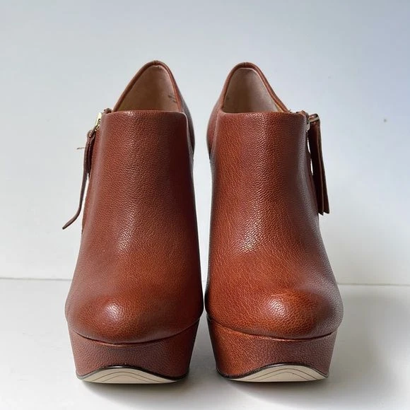 Boutique 9 ‘Btelister’ Platform Booties Women’s 7M Brown Leather High Heel Zip R - Image 4 of 4