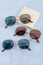 Thin Tortoise Shell Frame Sunglasses 5410 Medium Black