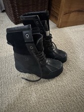 UGG Butte II Toggle Tall Gray Leather Waterproof Snow Boots US Youth Size 1