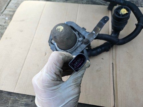 BENTLEY CONTINENTAL GT 2007 6.0 W12 SECONDARY AIR PUMP - Picture 7 of 8