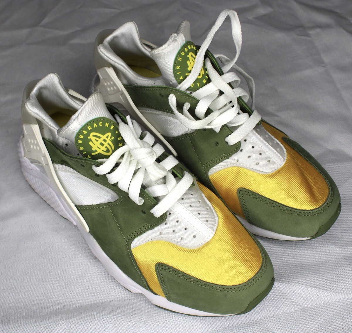 Nike Stussy x Air Huarache LE 2021 Shoes - Size 7.5 - Barely